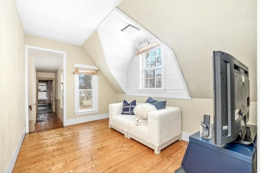 Photo of 59 Cottage St