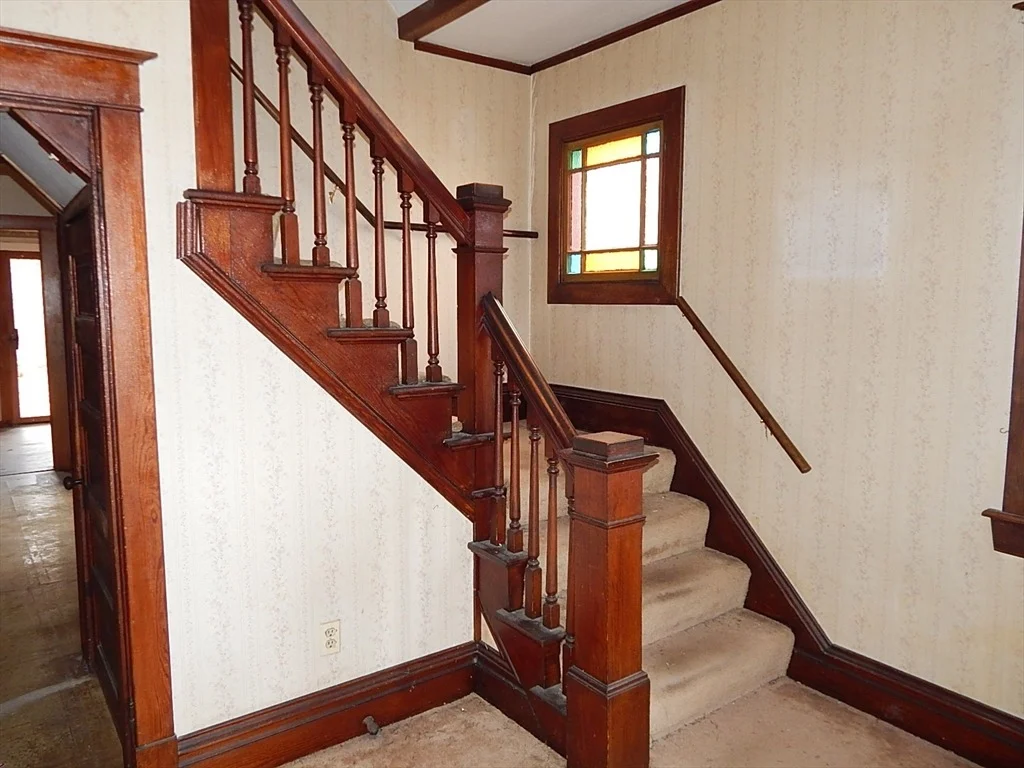 Photo of 82 Beacon St.