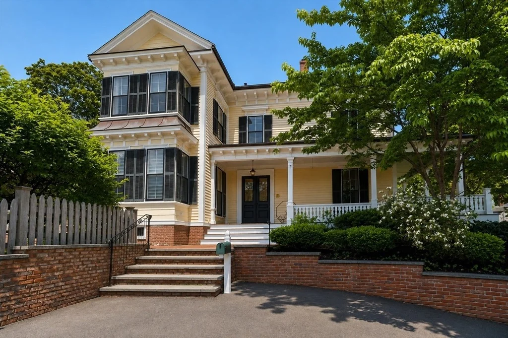 Photo of 55 Academy St