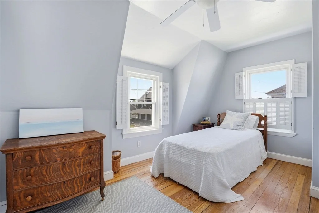 Photo of 26 Manomet Ave