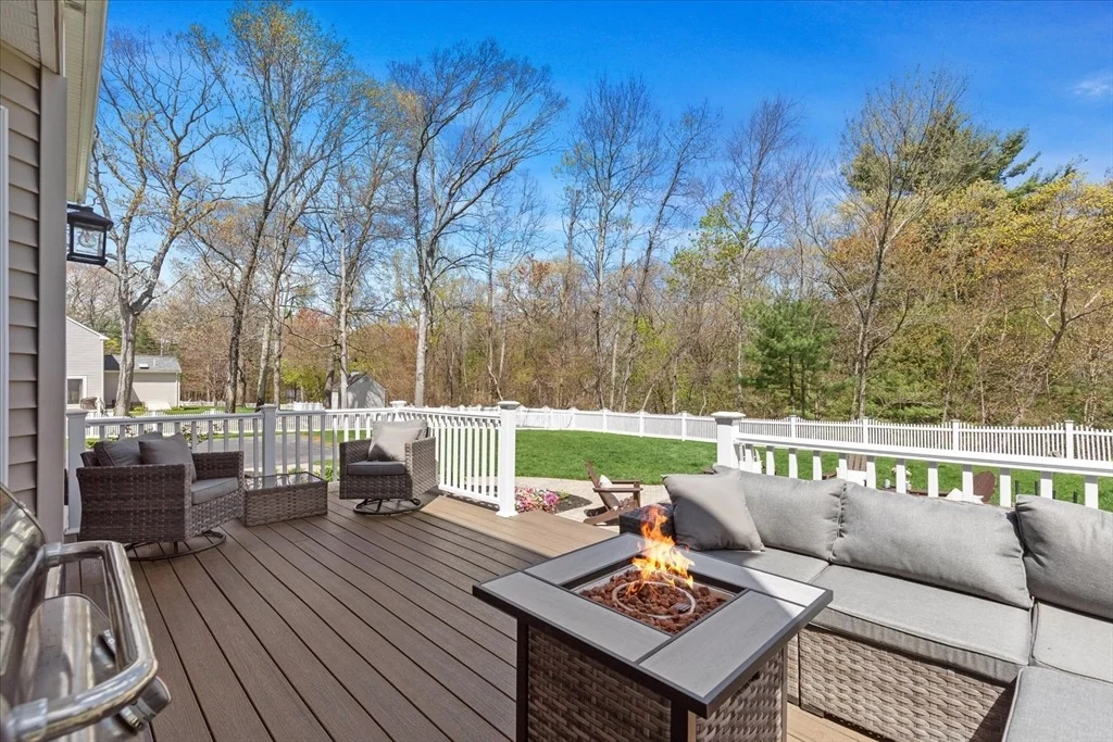 Photo of 21 Cooper Dr
