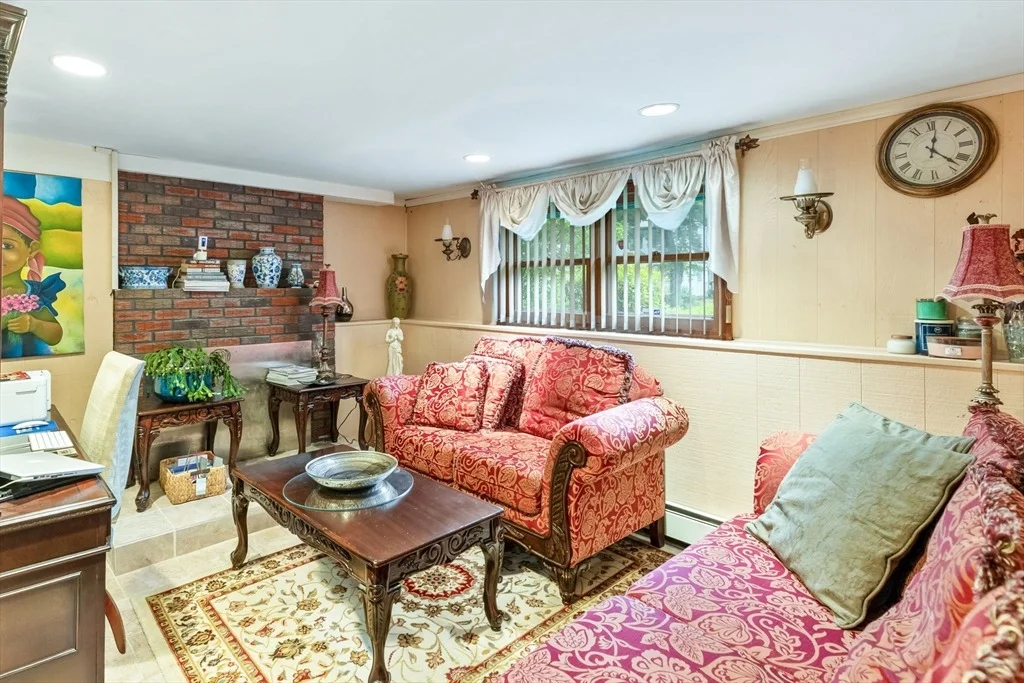 Photo of 14 Highfield Dr