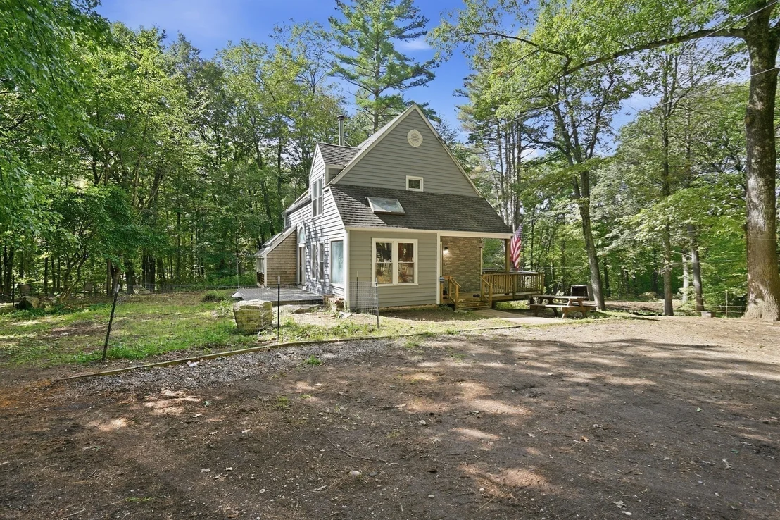 Photo of 444 Old Dana Rd