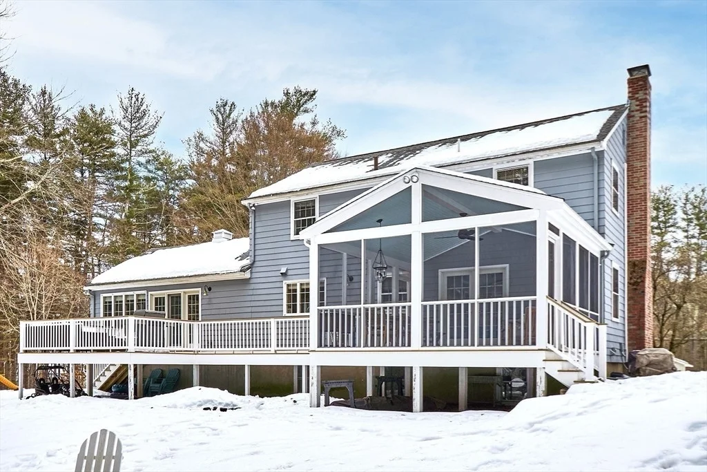 Photo of 40 Meadowbrook Road