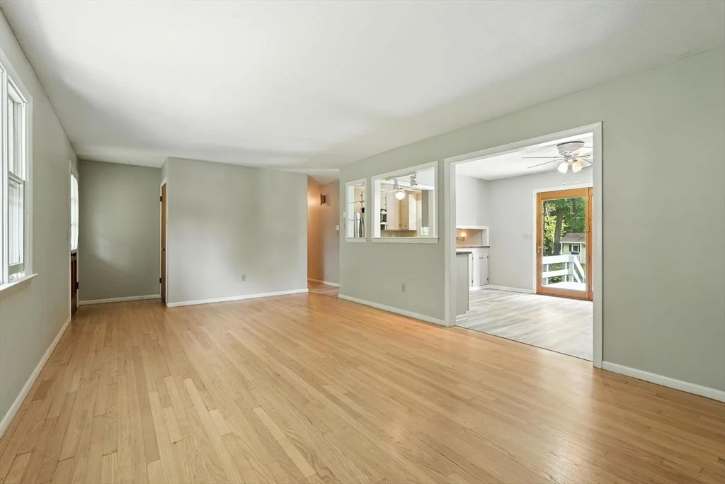 Photo of 93 Meadow Lane