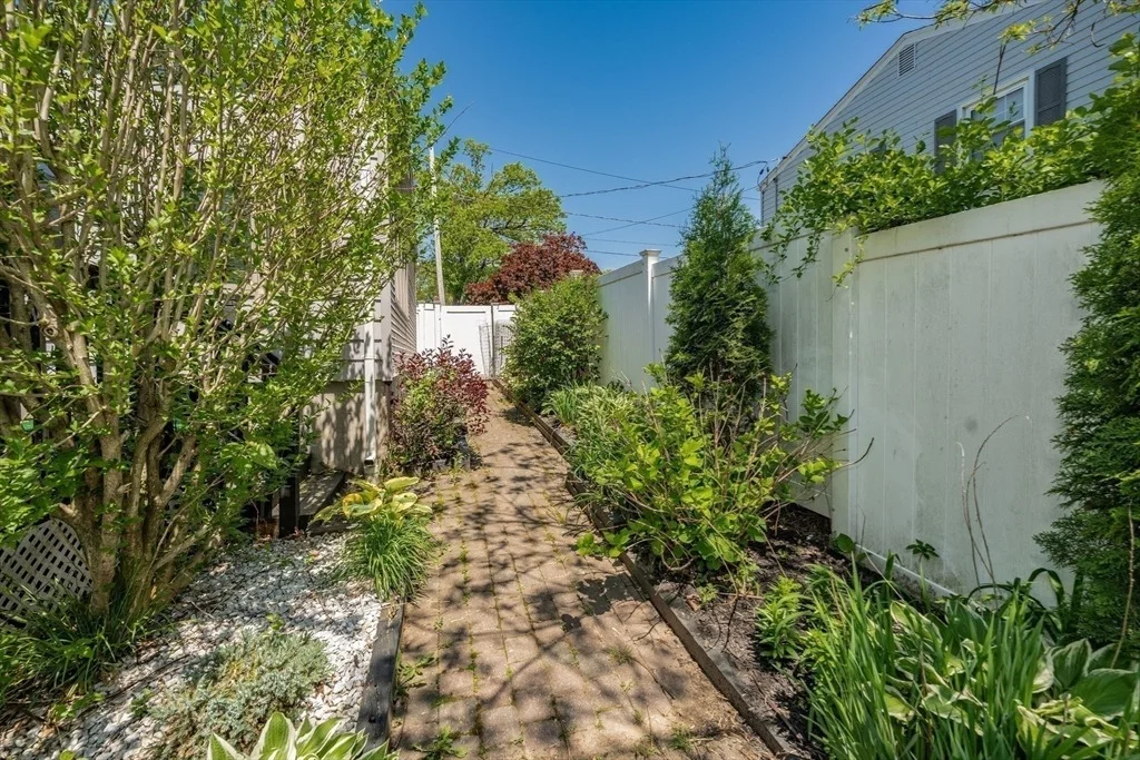 Photo of 57 Parenteau Dr