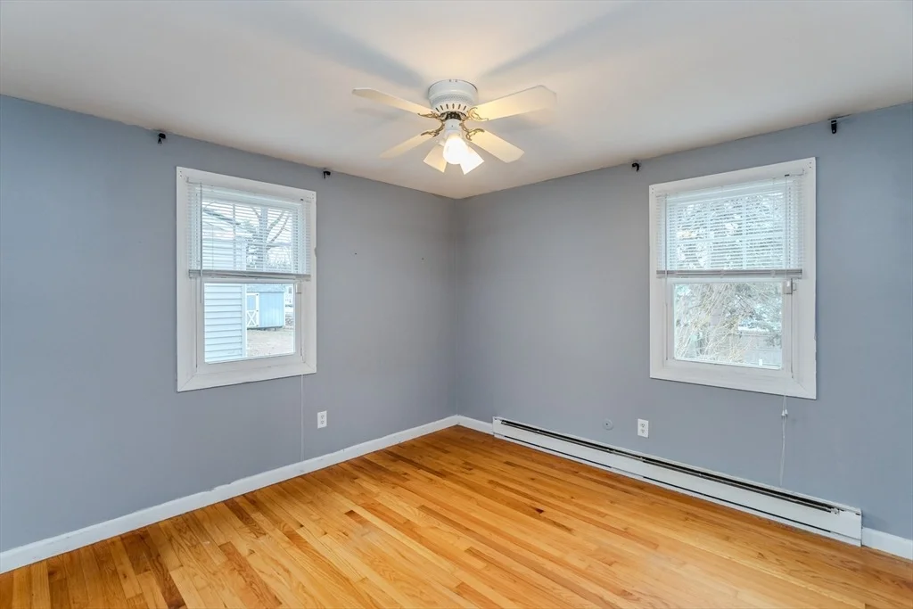 Photo of 28 Birch Glen Rd