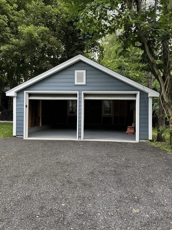 Photo of 158 Fairview Ave