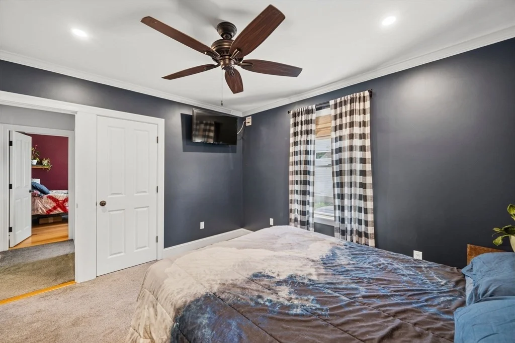 Photo of 55 Winthrop Ave