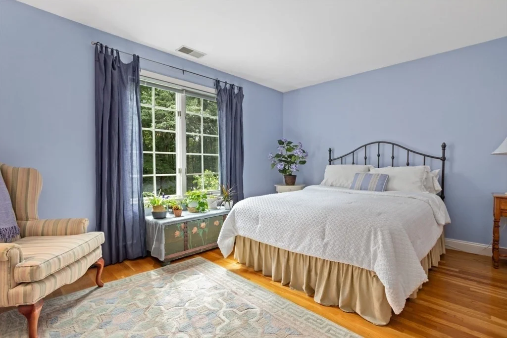 Photo of 105 Flint Farm Rd