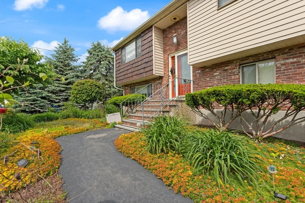 Photo of 10 Katy Cir
