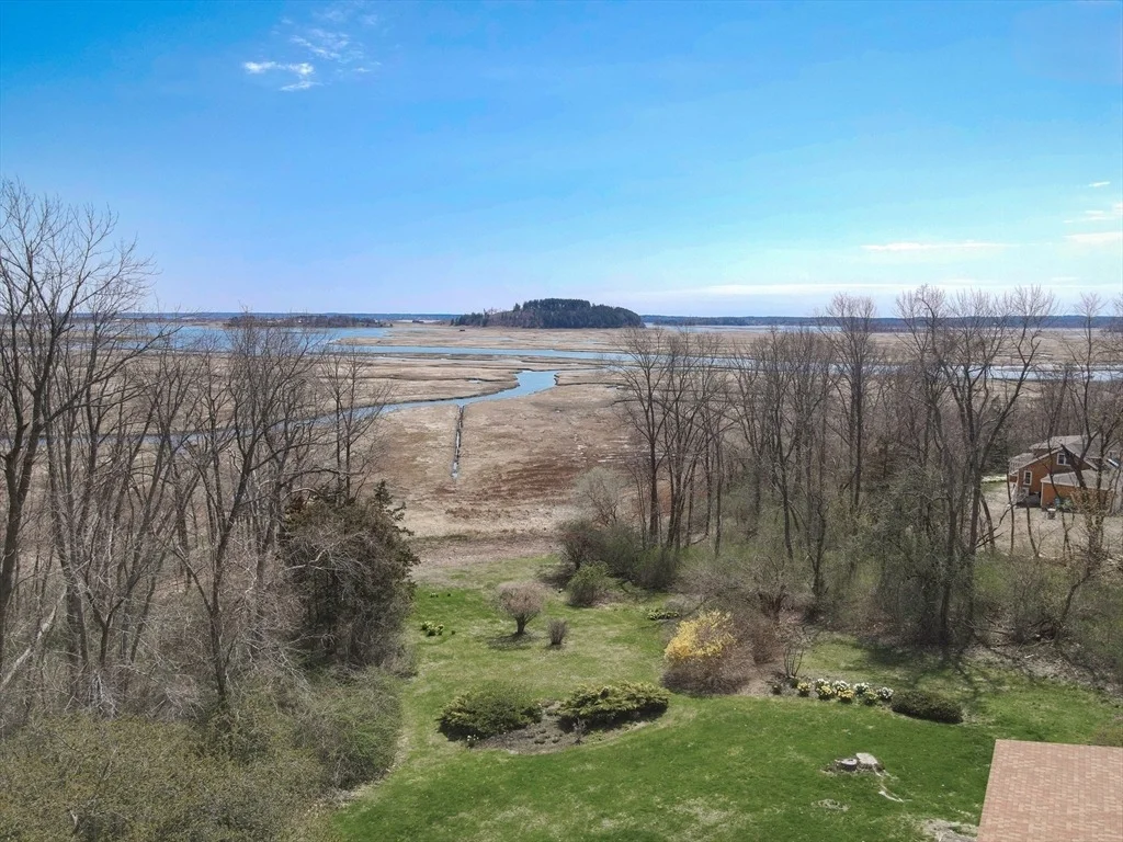 Photo of 235 Argilla Rd