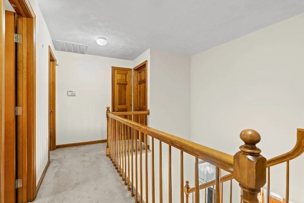 Photo of 11 Beechtree Cir