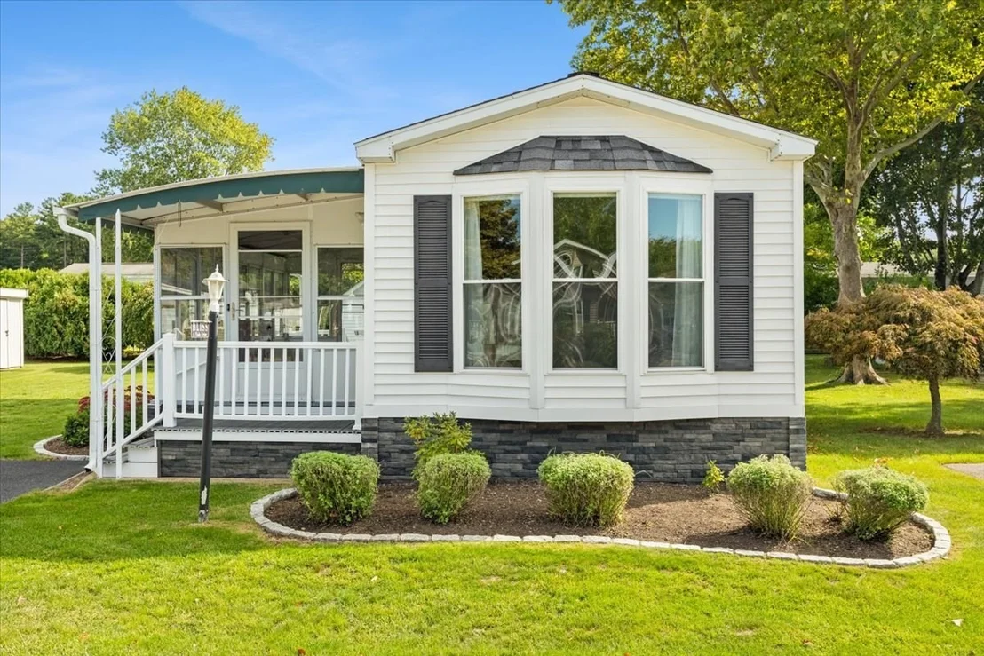 Photo of 6 Viola Dr