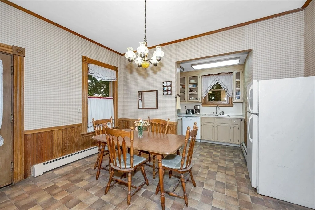 Photo of 82 Lincoln Ave