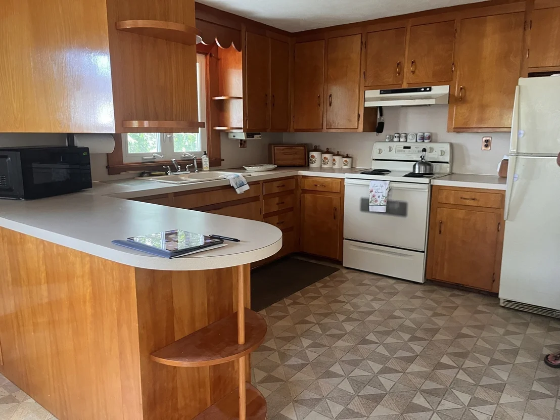 Photo of 33 Rand Ave