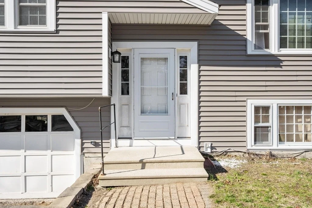Photo of 9 Birch Ln