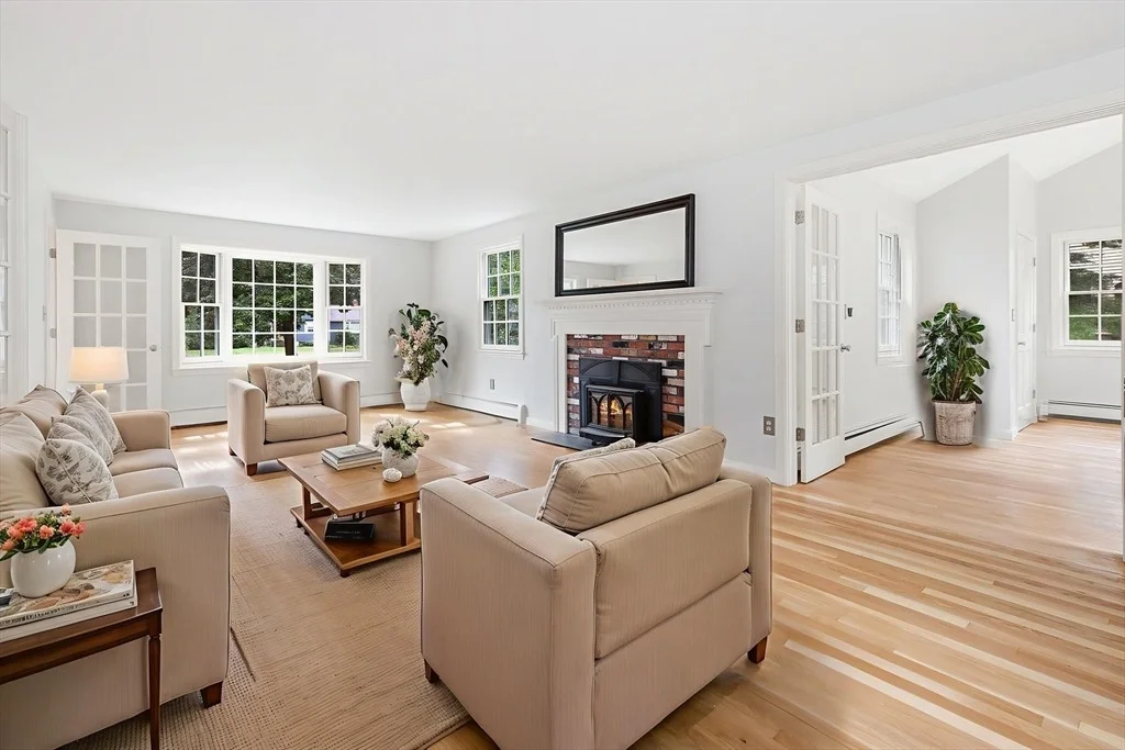 Photo of 27 Brookside Rd