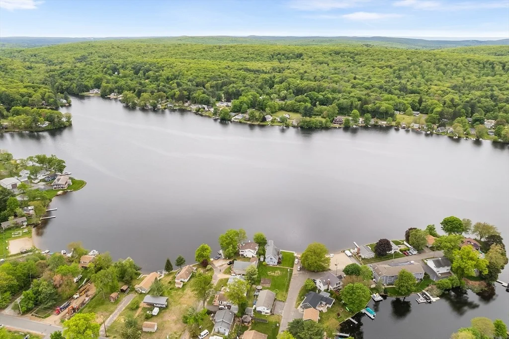 Photo of 11 Bayside Dr