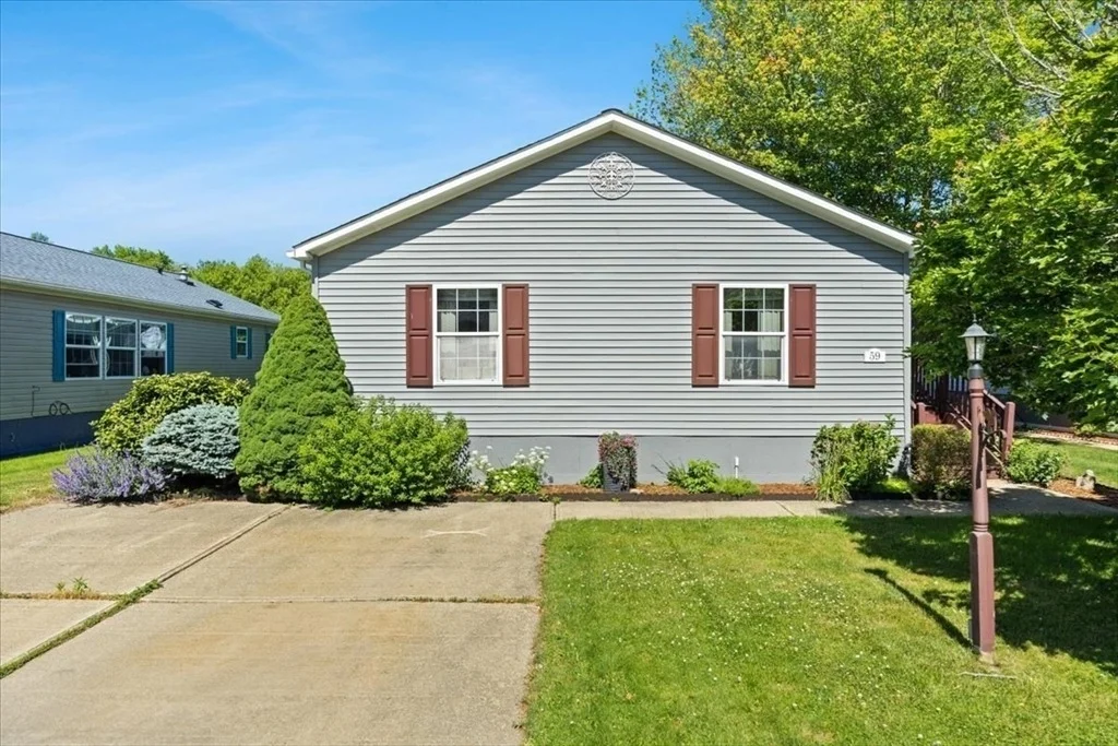 Photo of 59 Robin Dr