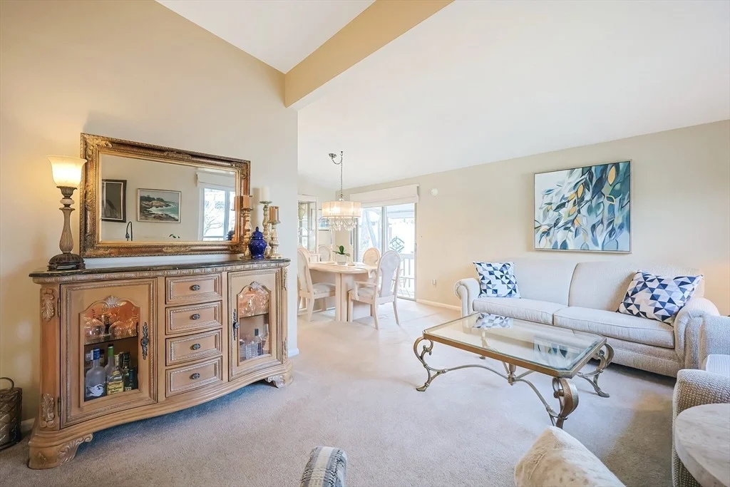 Photo of 33 Debra Lane