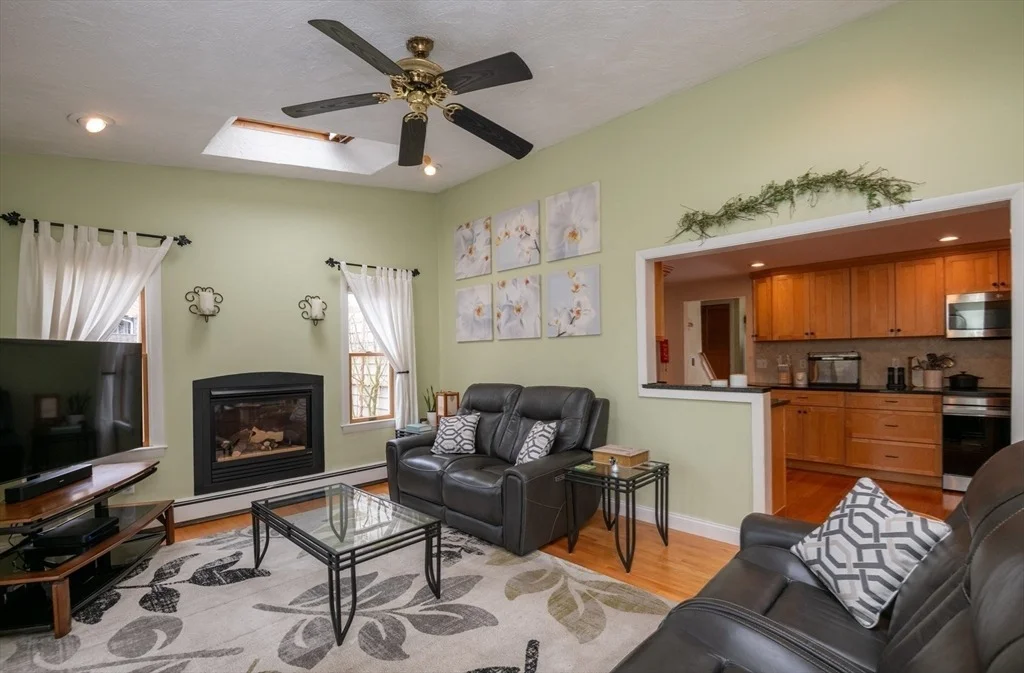 Photo of 189 West Shore Dr