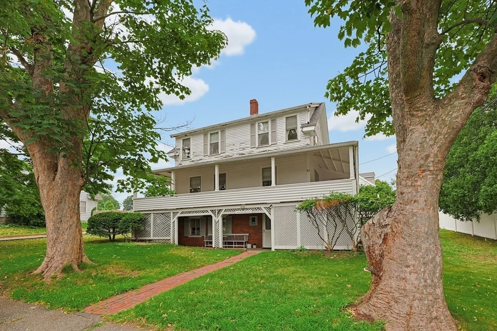 Photo of 42 Flash Rd