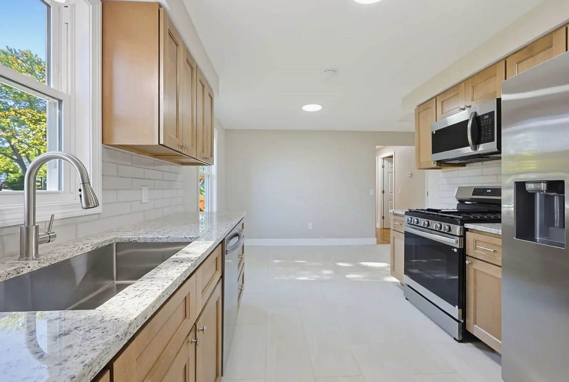 Photo of 28 Deerfield Rd