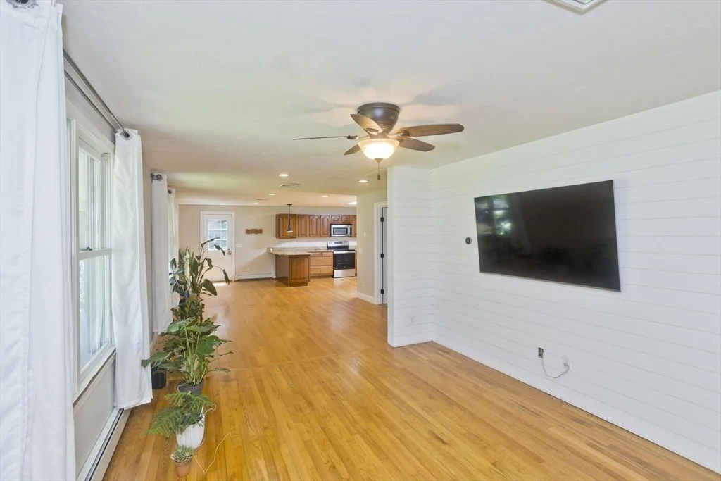 Photo of 37 Cooper Rd