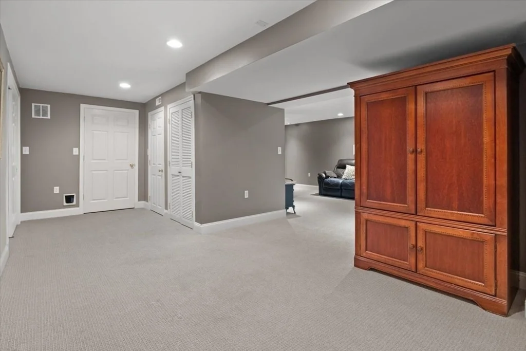 Photo of 22 Dover Dr