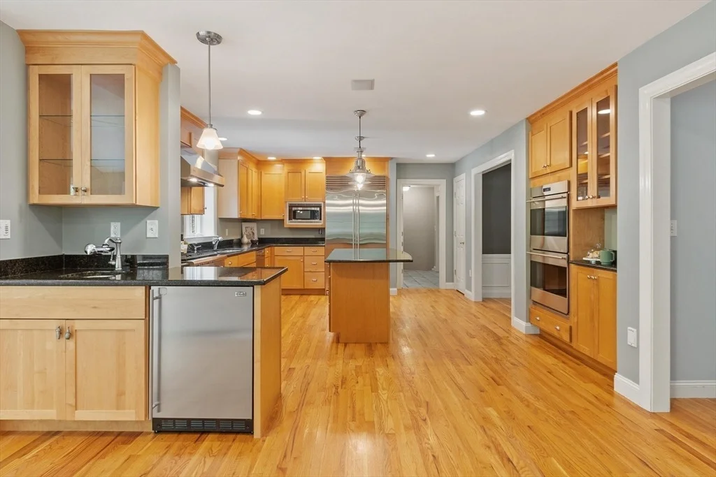 Photo of 156 Maple Street