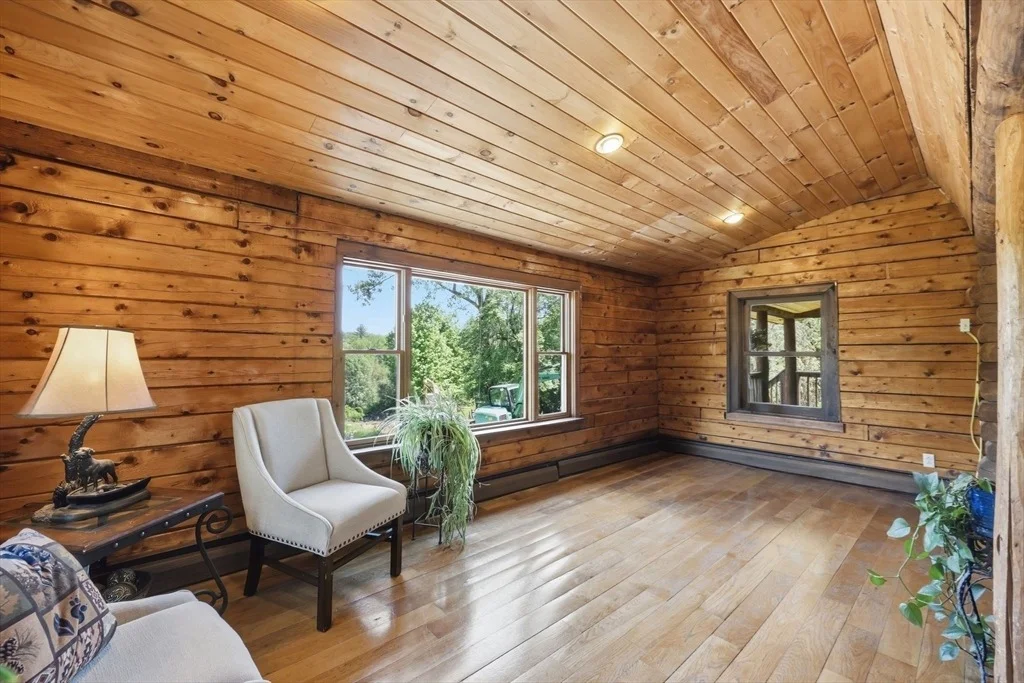 Photo of 20 Greenwich Plains Rd
