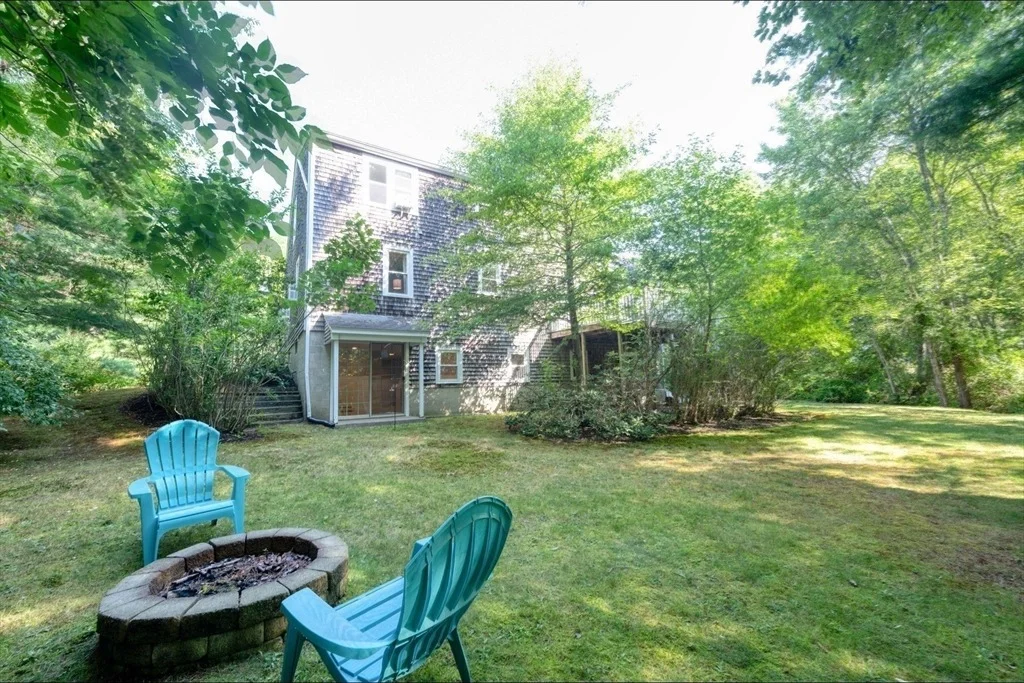 Photo of 96 Bay State Cir