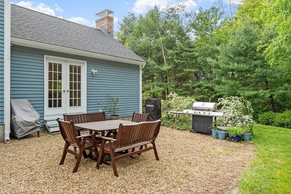 Photo of 6 Baywoods Dr
