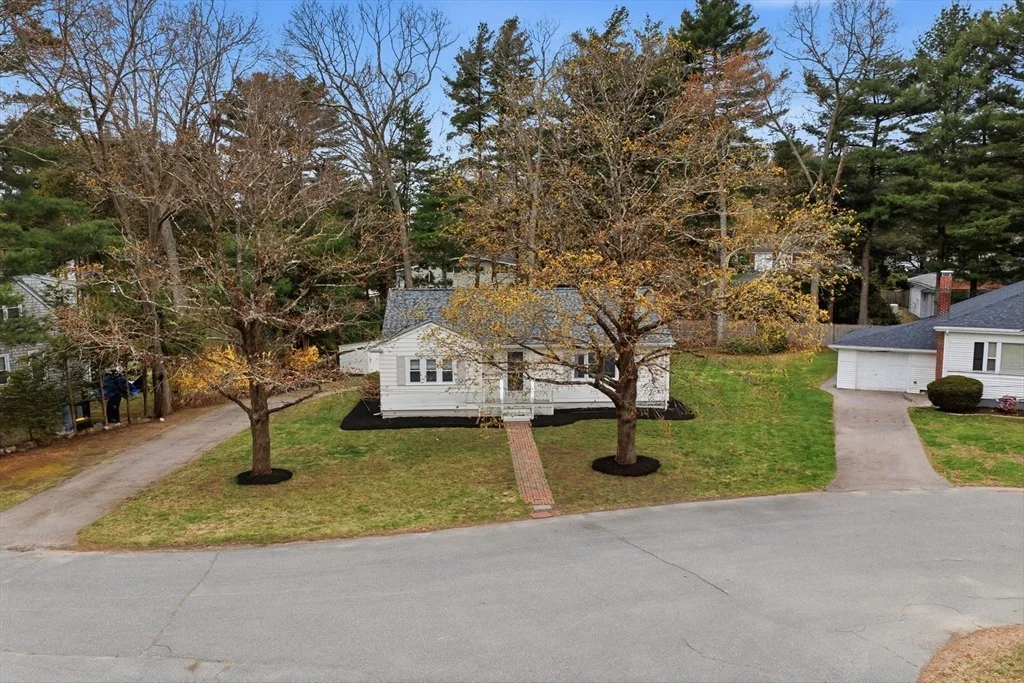 Photo of 22 Circle Dr