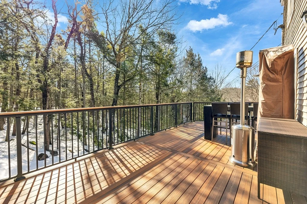 Photo of 44 Lakeview Drive