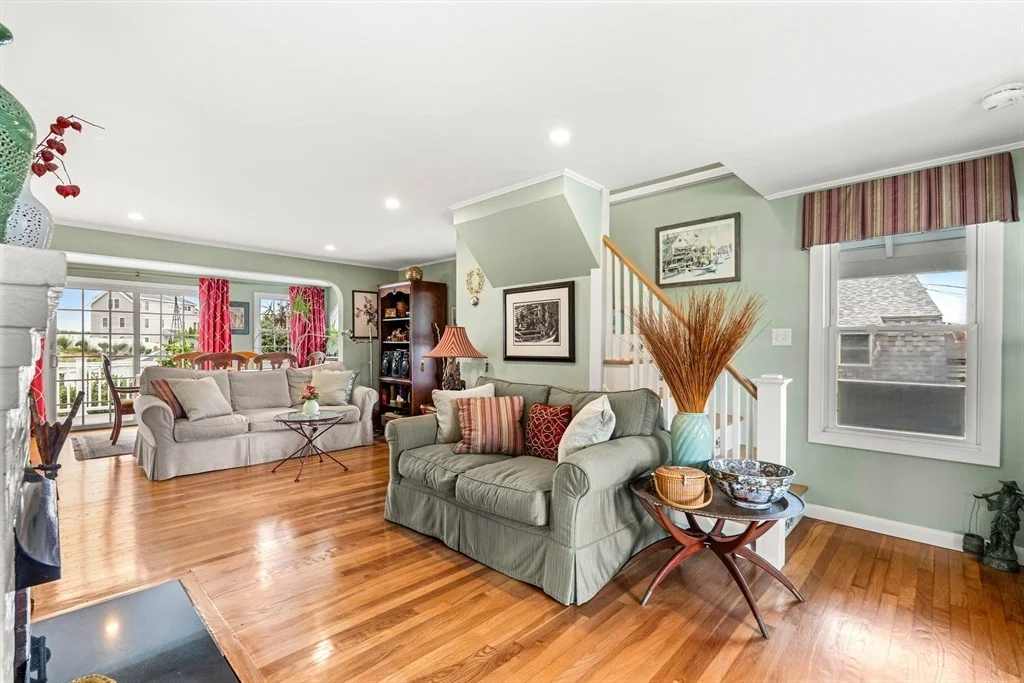 Photo of 13 Riverside Rd