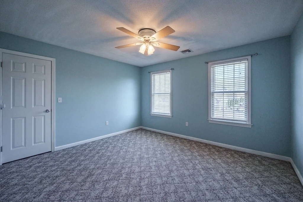Photo of 303 Munger Hill Rd