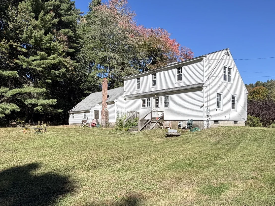 Photo of 224 Greenfield Rd