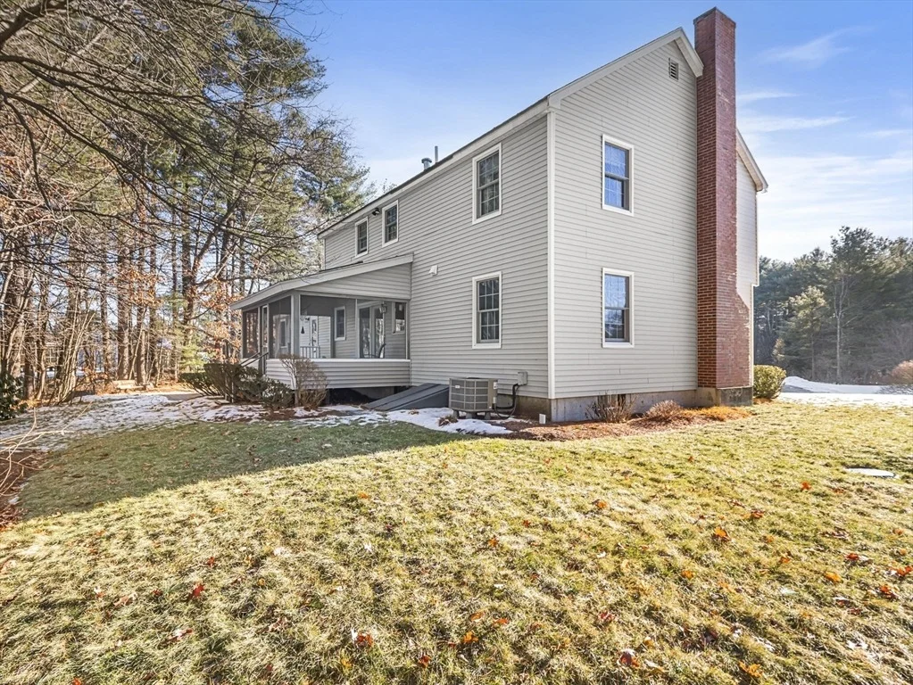 Photo of 4 Michaels Dr