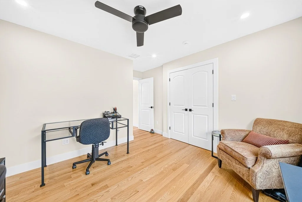 Photo of 2 Sequoia Street