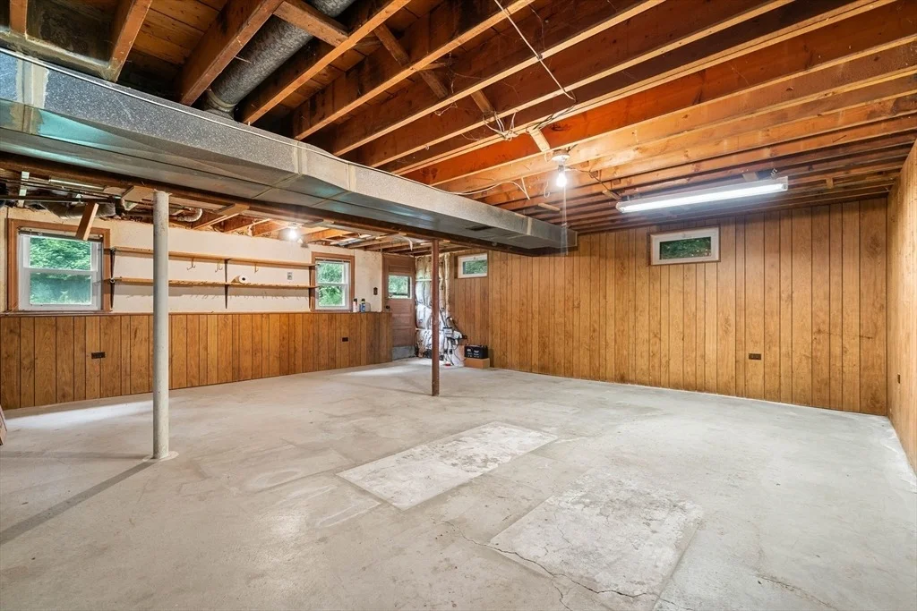 Photo of 16 Crown Rd