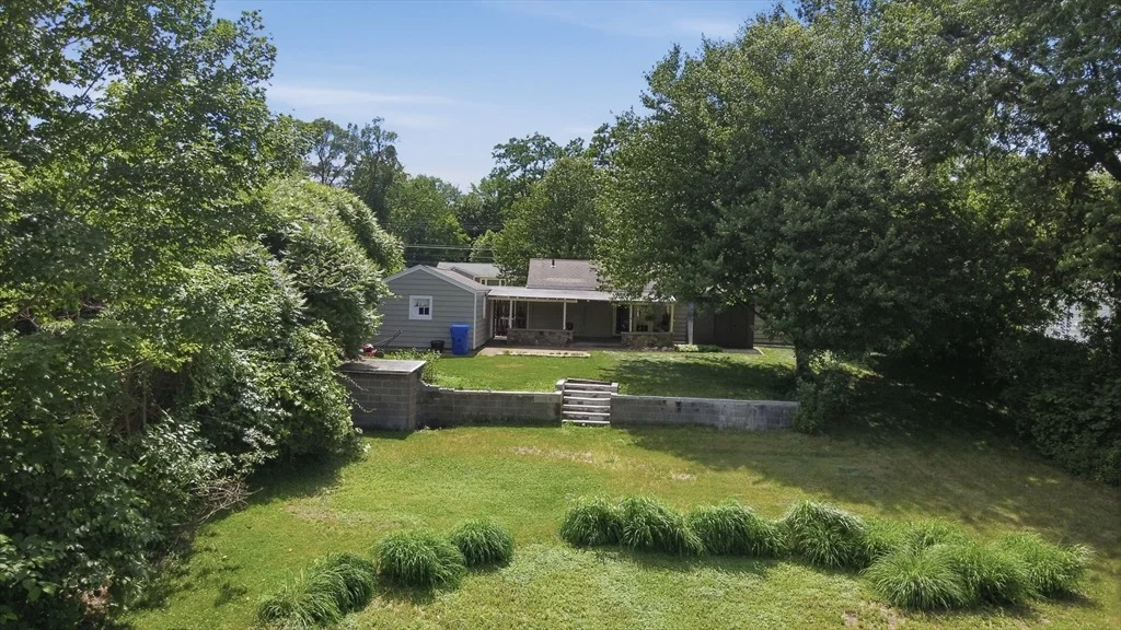 Photo of 251 Shady Brook Lane