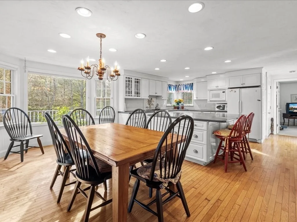 Photo of 203 Cotuit Bay Dr