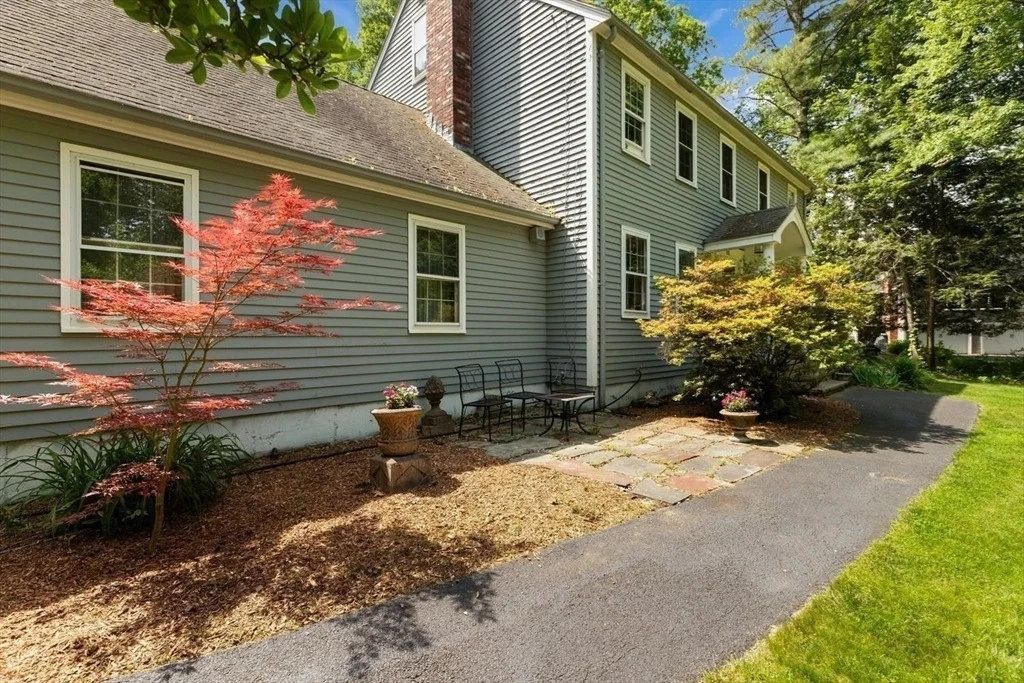 Photo of 83 Willow Ridge Rd
