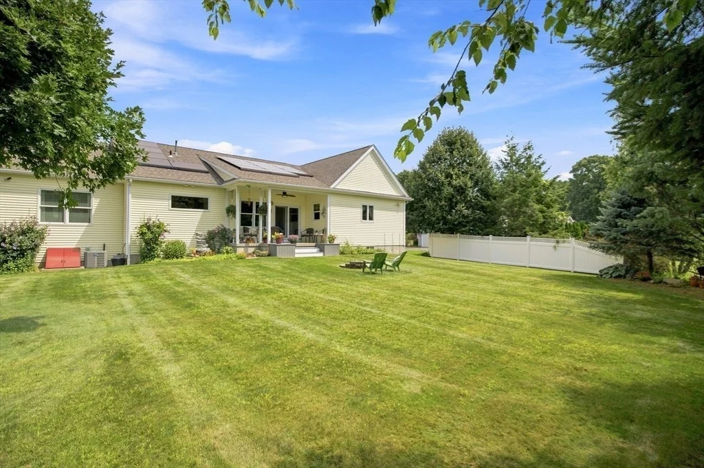 Photo of 135 Lancaster Dr