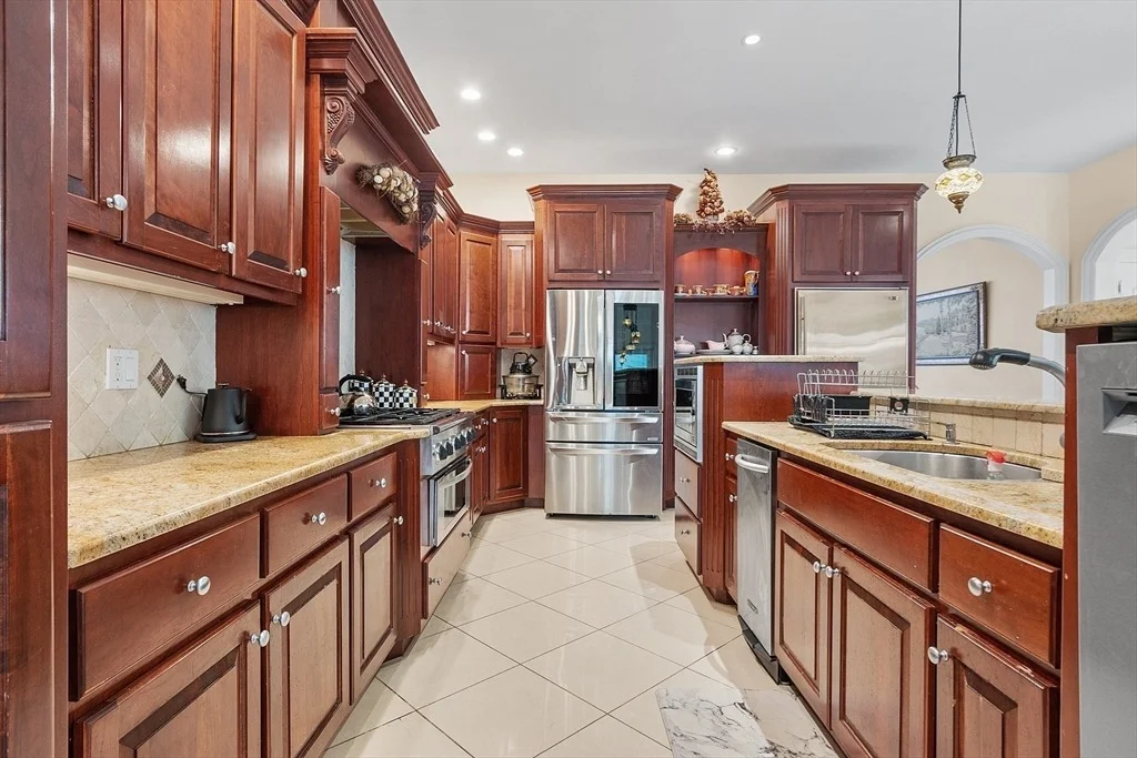 Photo of 30 Bridle Path