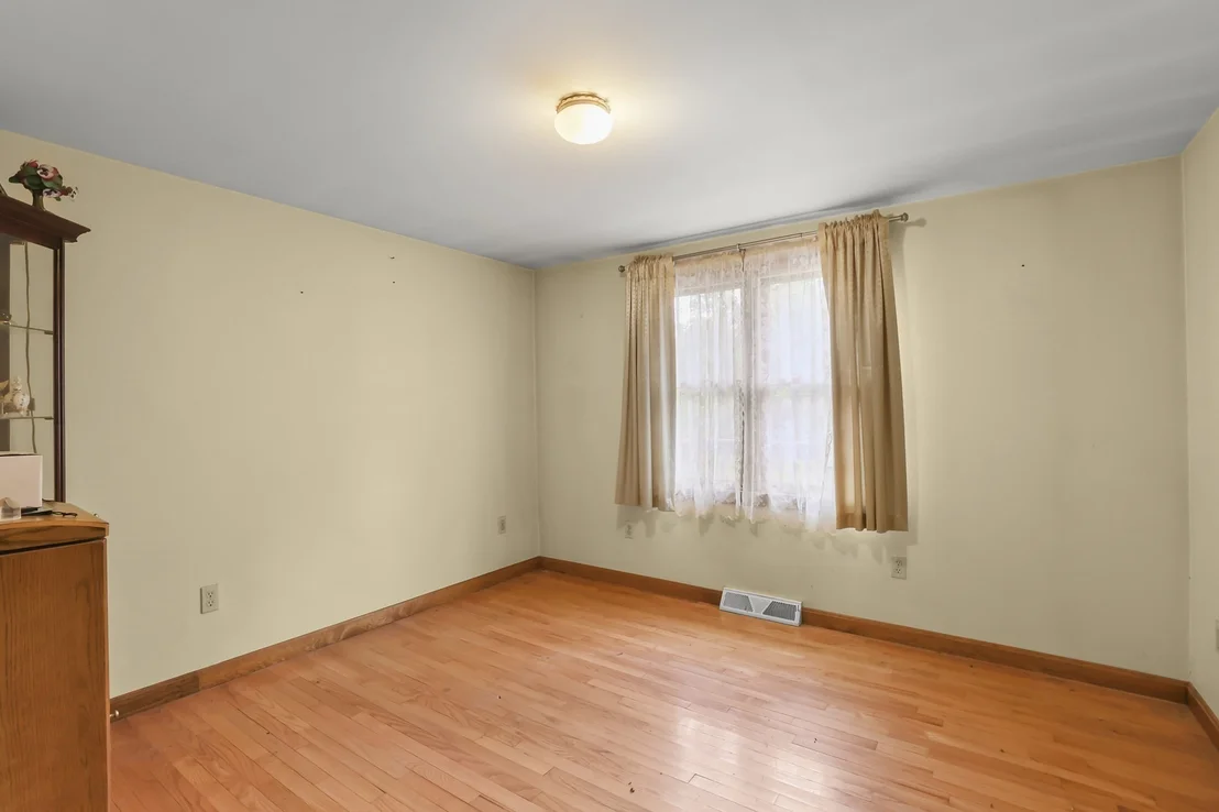 Photo of 2576 Cranberry Hwy