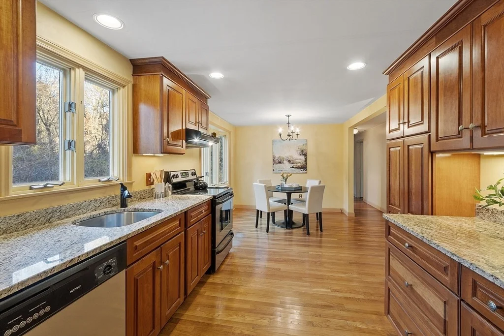 Photo of 4 Crown Road