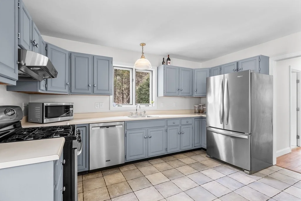 Photo of 5 Cottage Ln